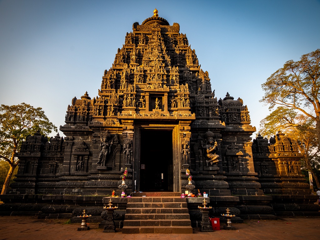 Kichakeswari Temple &mdash; black stone, Khiching, Mayurbhanj